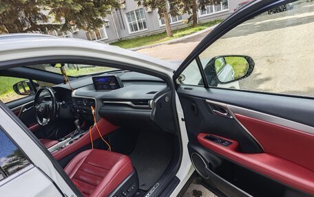 Lexus RX IV рестайлинг, 2016 год, 4 550 000 рублей, 17 фотография