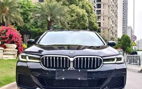 BMW 5 серия, 2022 год, 3 995 000 рублей, 2 фотография