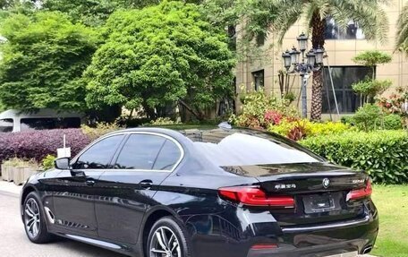 BMW 5 серия, 2022 год, 3 995 000 рублей, 6 фотография