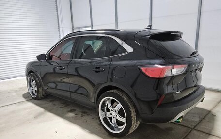 Ford Escape, 2023 год, 1 810 000 рублей, 4 фотография