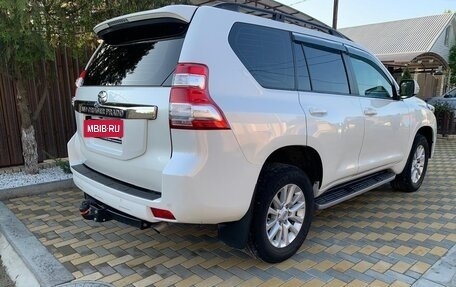 Toyota Land Cruiser Prado 150 рестайлинг 2, 2014 год, 2 800 000 рублей, 3 фотография