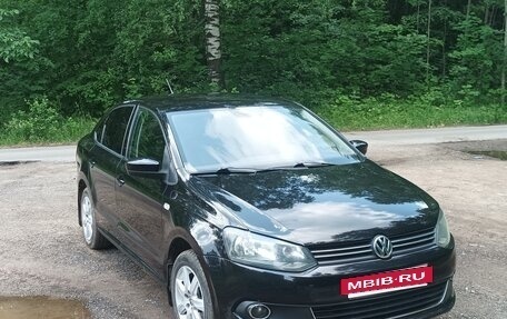 Volkswagen Polo VI (EU Market), 2013 год, 780 000 рублей, 2 фотография