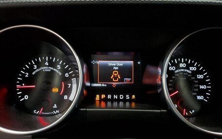 Ford Mustang VI рестайлинг, 2022 год, 2 910 000 рублей, 9 фотография