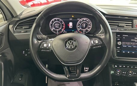 Volkswagen Tiguan II, 2018 год, 2 590 000 рублей, 18 фотография