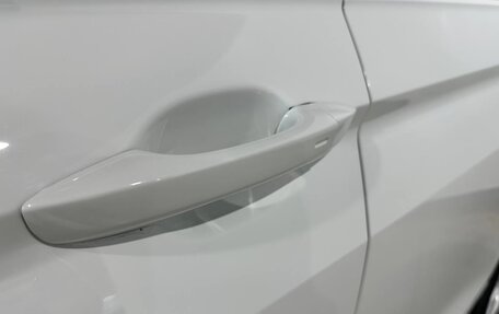 Volkswagen Tiguan II, 2018 год, 2 590 000 рублей, 10 фотография