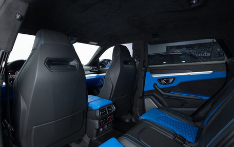 Lamborghini Urus I, 2018 год, 19 990 000 рублей, 28 фотография