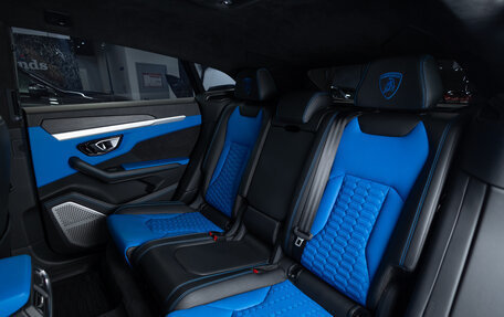 Lamborghini Urus I, 2018 год, 19 990 000 рублей, 30 фотография