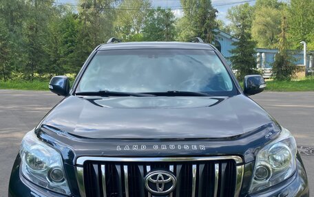 Toyota Land Cruiser Prado 150 рестайлинг 2, 2010 год, 2 850 000 рублей, 1 фотография