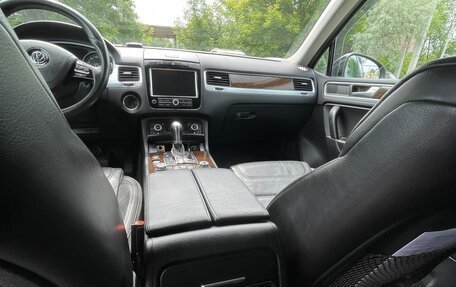 Volkswagen Touareg III, 2013 год, 2 400 000 рублей, 15 фотография