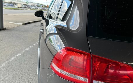 Volkswagen Touareg III, 2011 год, 1 750 000 рублей, 15 фотография