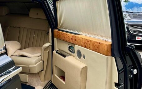 Rolls-Royce Phantom VII рестайлинг, 2007 год, 15 000 000 рублей, 11 фотография