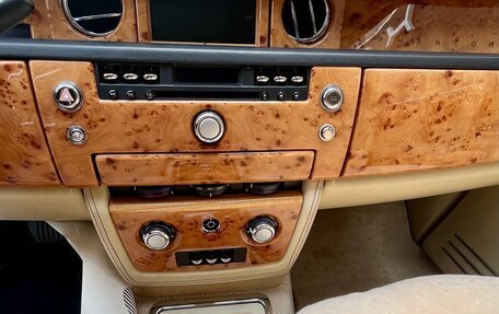 Rolls-Royce Phantom VII рестайлинг, 2007 год, 15 000 000 рублей, 22 фотография