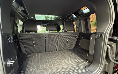 Land Rover Defender II, 2022 год, 11 000 000 рублей, 12 фотография