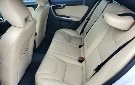 Volvo V60 I, 2013 год, 1 200 000 рублей, 6 фотография