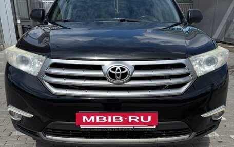 Toyota Highlander III, 2012 год, 1 490 000 рублей, 4 фотография