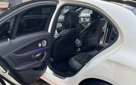 Mercedes-Benz E-Класс, 2016 год, 3 950 000 рублей, 12 фотография