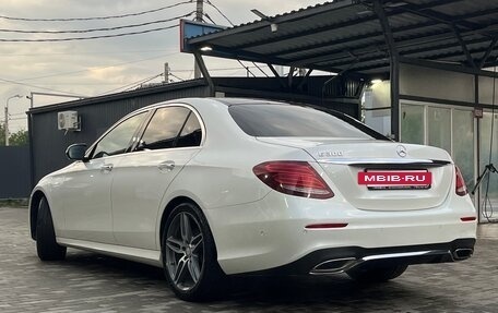 Mercedes-Benz E-Класс, 2016 год, 3 950 000 рублей, 8 фотография