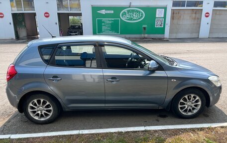 KIA cee'd I рестайлинг, 2007 год, 500 000 рублей, 7 фотография