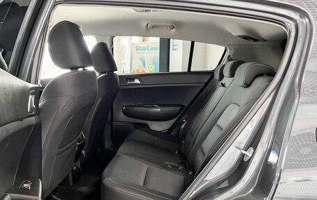 KIA Sportage IV рестайлинг, 2021 год, 2 399 000 рублей, 10 фотография