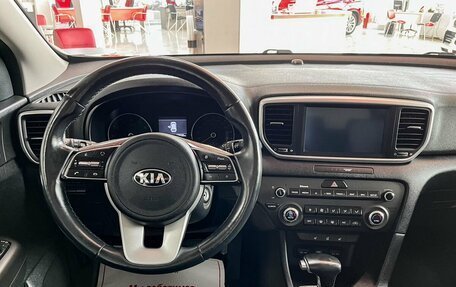 KIA Sportage IV рестайлинг, 2021 год, 2 399 000 рублей, 16 фотография