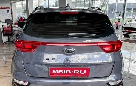 KIA Sportage IV рестайлинг, 2021 год, 2 399 000 рублей, 6 фотография