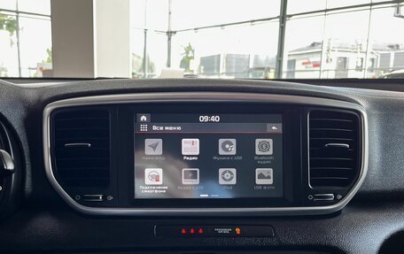 KIA Sportage IV рестайлинг, 2021 год, 2 399 000 рублей, 19 фотография