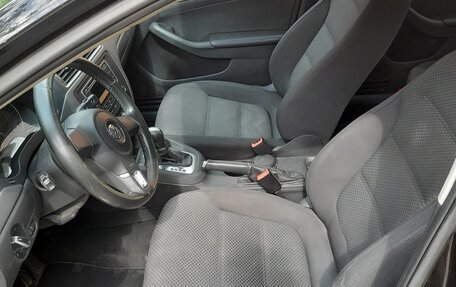Volkswagen Jetta VI, 2014 год, 990 000 рублей, 7 фотография