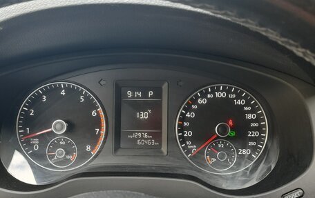 Volkswagen Jetta VI, 2014 год, 990 000 рублей, 11 фотография