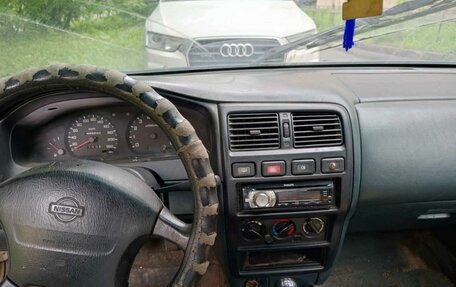 Nissan Almera, 1996 год, 70 000 рублей, 11 фотография