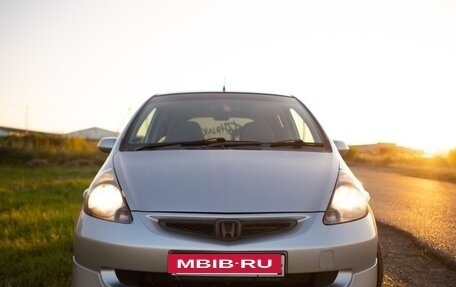 Honda Fit III, 2002 год, 750 000 рублей, 7 фотография