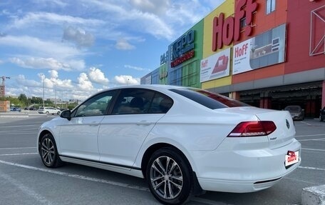 Volkswagen Passat B8 рестайлинг, 2016 год, 1 230 000 рублей, 13 фотография