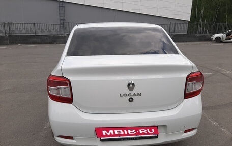 Renault Logan II, 2019 год, 890 000 рублей, 4 фотография