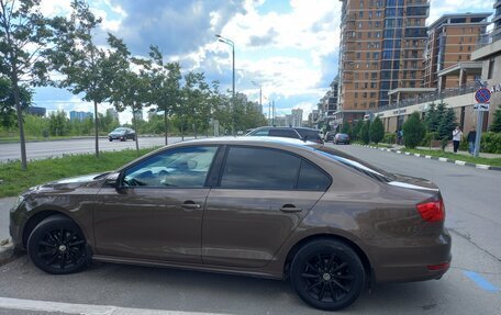 Volkswagen Jetta VI, 2013 год, 1 100 000 рублей, 4 фотография