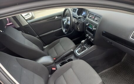 Volkswagen Jetta VI, 2013 год, 1 100 000 рублей, 16 фотография