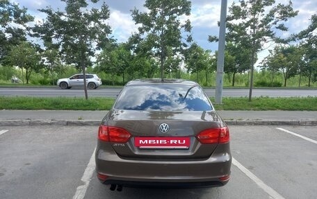 Volkswagen Jetta VI, 2013 год, 1 100 000 рублей, 6 фотография