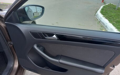 Volkswagen Jetta VI, 2013 год, 1 100 000 рублей, 17 фотография