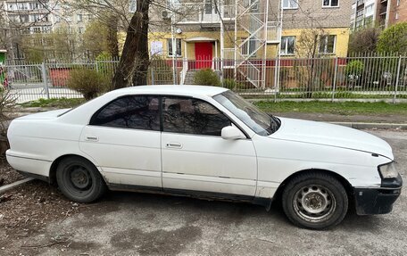 Toyota Crown, 1992 год, 250 000 рублей, 2 фотография
