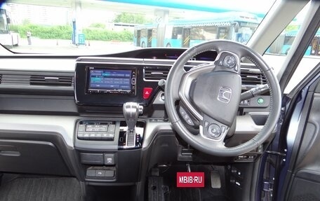 Honda Stepwgn IV, 2020 год, 2 580 000 рублей, 14 фотография