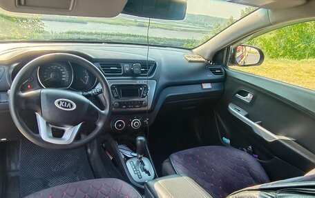 KIA Rio III рестайлинг, 2013 год, 1 190 000 рублей, 8 фотография