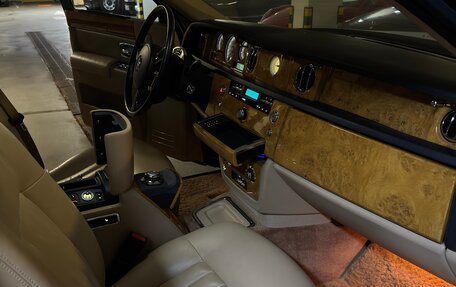 Rolls-Royce Phantom VII рестайлинг, 2005 год, 14 000 000 рублей, 16 фотография