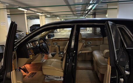 Rolls-Royce Phantom VII рестайлинг, 2005 год, 14 000 000 рублей, 18 фотография