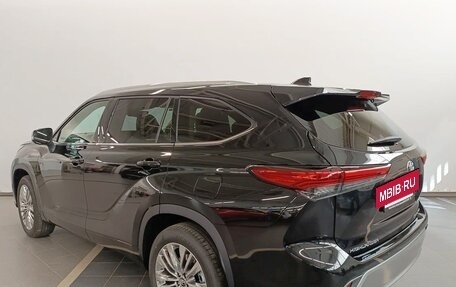 Toyota Highlander, 2025 год, 5 149 000 рублей, 4 фотография