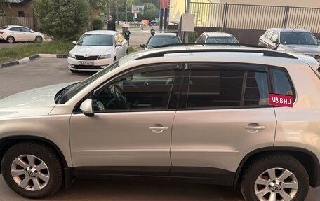 Volkswagen Tiguan I, 2011 год, 1 100 000 рублей, 2 фотография