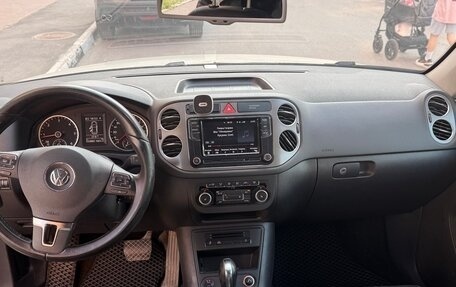 Volkswagen Tiguan I, 2011 год, 1 100 000 рублей, 9 фотография