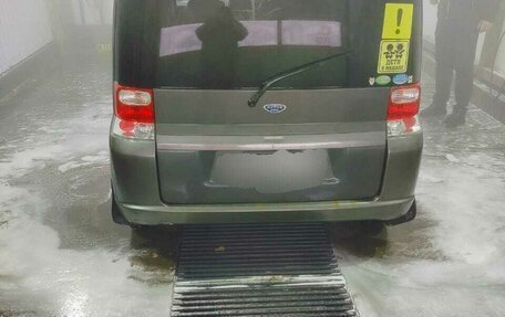 Honda Mobilio I, 2004 год, 450 000 рублей, 3 фотография