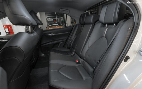 Toyota Camry, 2020 год, 2 990 000 рублей, 13 фотография