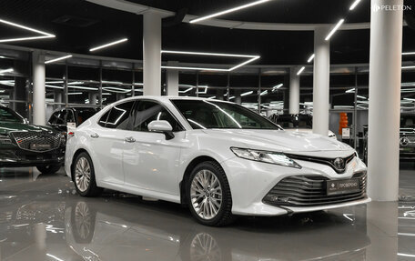 Toyota Camry, 2020 год, 2 990 000 рублей, 2 фотография