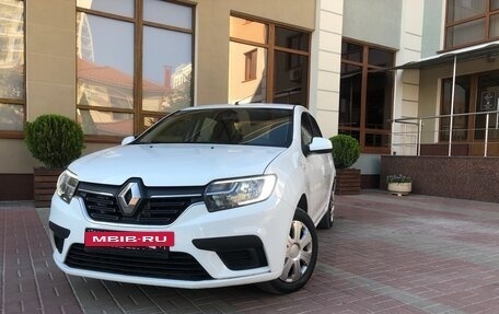 Renault Logan II, 2020 год, 690 000 рублей, 2 фотография