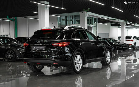 Infiniti QX70, 2016 год, 2 175 000 рублей, 5 фотография