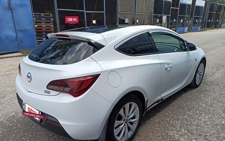 Opel Astra J, 2014 год, 850 000 рублей, 2 фотография